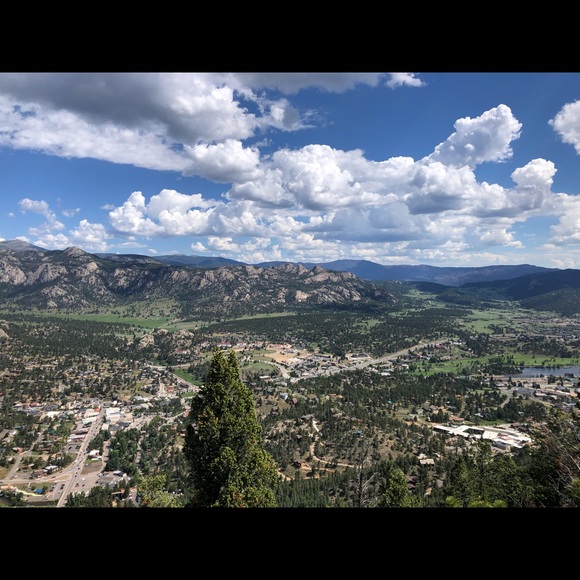 Meet your Posher, Arin - Picture 1 of 1